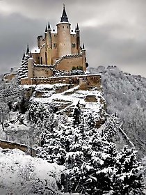 Nasty old MILF is cheating her boyfriend