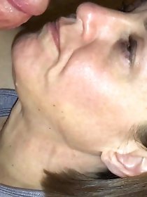 Naughty old housewives are trying to cheat